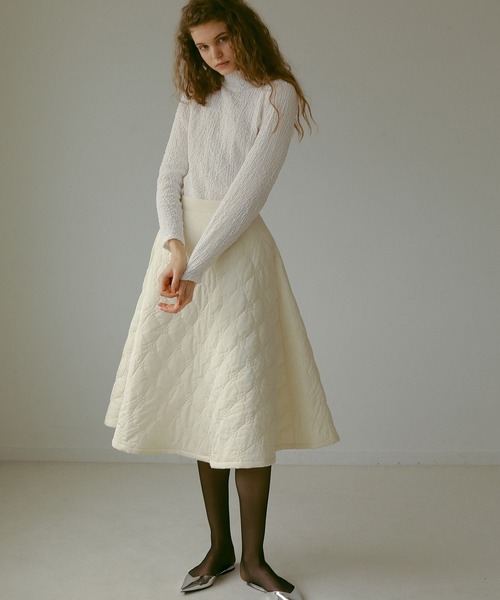 EFOLE(エフォル)の「ギャザー ハイネック トップス(Tシャツ/カットソー・レディース・ブラック/ブルー/オフホワイト・FREE)」の7枚目の写真