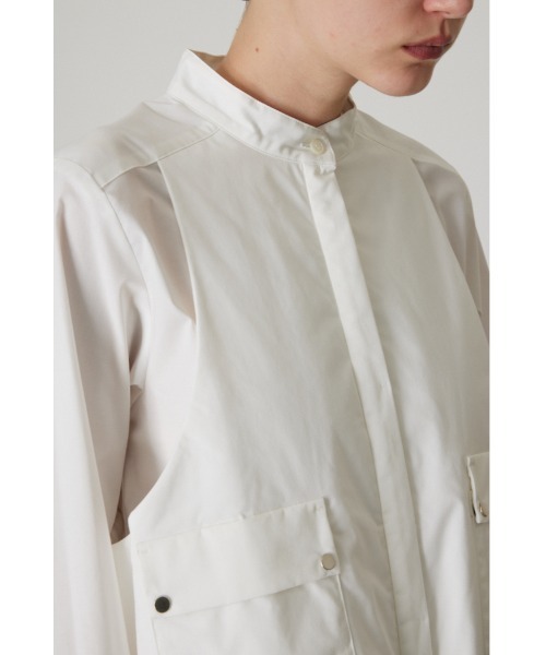 【RIM.ARK】ブラウス RIM.ARK（リムアーク）の「Front flap shaped SH（シャツ