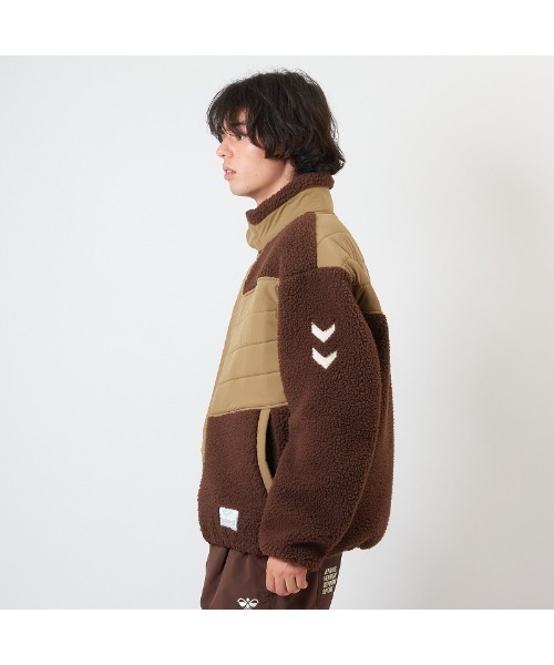 hummel(ヒュンメル)の「hummel/ヒュンメル hummel PLAYボアフリースジャケット(ブルゾン・メンズ・ブラック/オフホワイト/ブラウン・L/O/S/M/XO)」の7枚目の写真