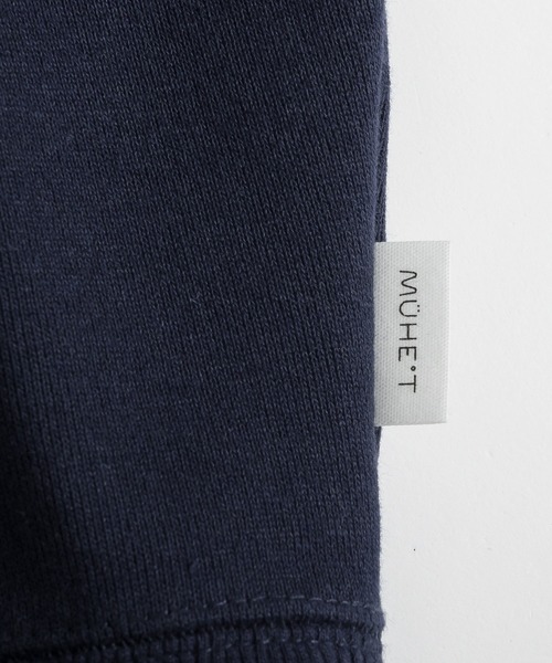 MUHET（ミュエータ）の「フェルトロゴスウェット（スウェット・レディース・ネイビー/カーキ/ブラック・X-LARGE/MEDIUM）」の5枚目の写真