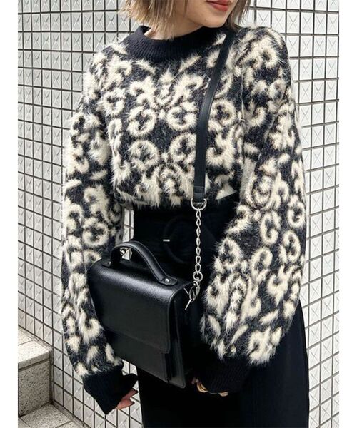 MURUA（ムルーア）の「ジオメシャギーニット（ニット/セーター・レディース・グリーン/アイボリー/ブラック・FREE）」の21枚目の写真