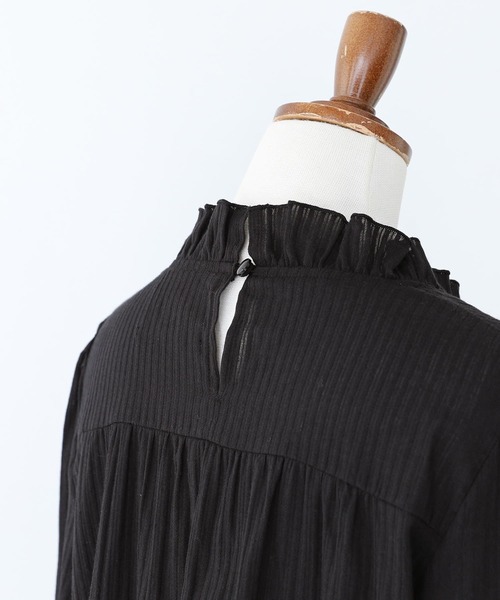 n'OrLABEL（ノアールレーベル）の「『ドビーストライプフリルブラウス』（シャツ/ブラウス・レディース・ブラック/オフホワイト・1/2）」の9枚目の写真