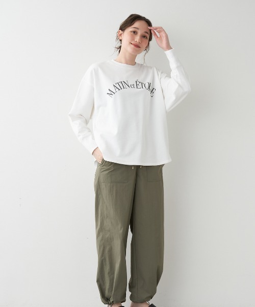 MICA&DEAL(マイカ&ディール)の「"MATIN et ETOILE"ロゴ裏起毛スウェット(スウェット・レディース・チャコールグレー/ブルーグレー/ホワイト/グレイッシュベージュ・FREE)」の5枚目の写真