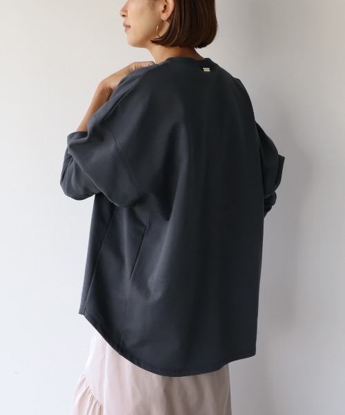 MICA&DEAL(マイカ&ディール)の「"MATIN et ETOILE"ロゴ裏起毛スウェット(スウェット・レディース・チャコールグレー/ブルーグレー/ホワイト/グレイッシュベージュ・FREE)」の15枚目の写真