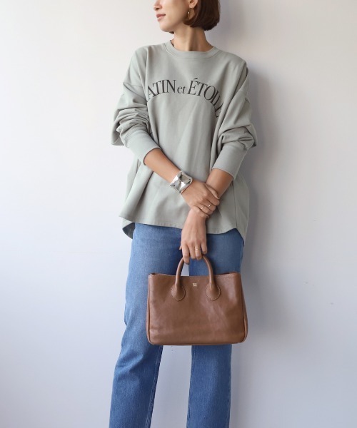 MICA&DEAL(マイカ&ディール)の「"MATIN et ETOILE"ロゴ裏起毛スウェット(スウェット・レディース・チャコールグレー/ブルーグレー/ホワイト/グレイッシュベージュ・FREE)」の18枚目の写真