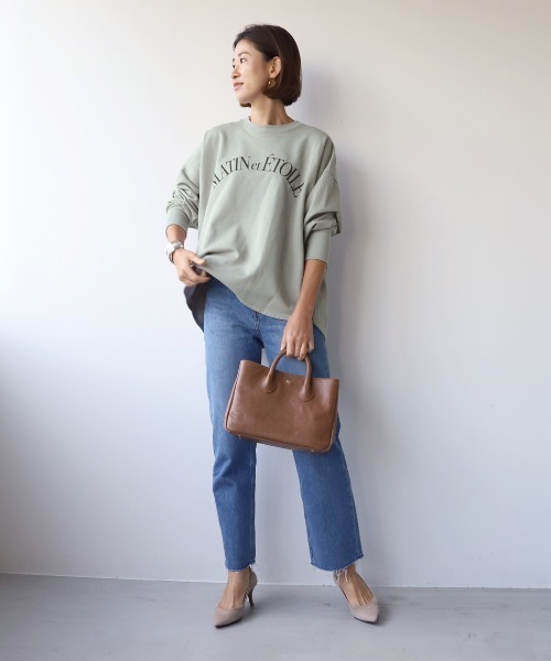 MICA&DEAL(マイカ&ディール)の「"MATIN et ETOILE"ロゴ裏起毛スウェット(スウェット・レディース・チャコールグレー/ブルーグレー/ホワイト/グレイッシュベージュ・FREE)」の19枚目の写真