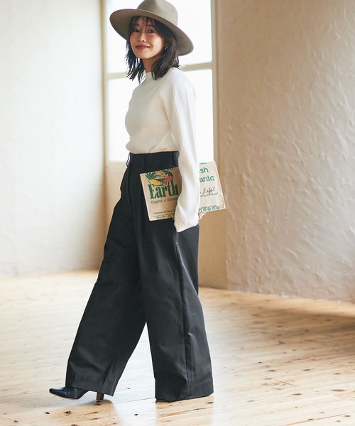 coca（coca）（コカ）の「スーパーワイドタックチノパンツ（チノパンツ・レディース・ブラック/ベージュ・M/L）」の12枚目の写真