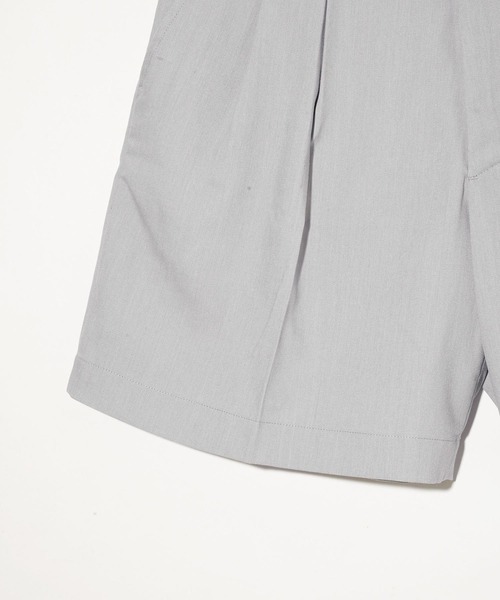 MILKFED.(ミルクフェド)の「TWO TUCK SHORTS(その他パンツ・レディース・ライトグリーン/ベージュ/ライトグレー・S/M)」の16枚目の写真