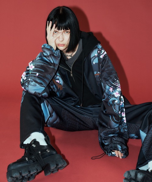 AIVER（アイバー）の「GALFY×AIVER YABAI阿威婆亜四代目卍SET UP