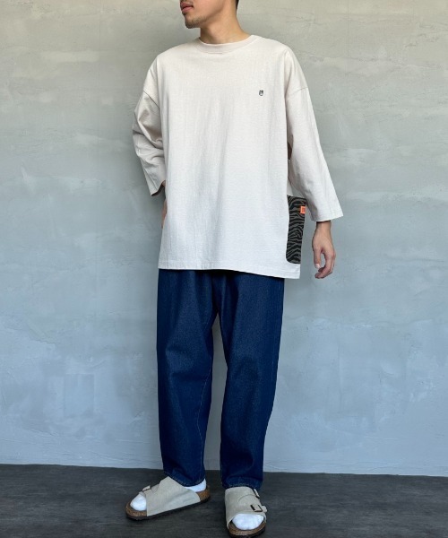 UNIVERSAL OVERALL（ユニバーサルオーバーオール）の「[UNIVERSAL OVERALL/ユニバーサルオーバーオール] 別注 7分袖カバーオールTシャツ（Tシャツ/カットソー・レディース・ネイビー/グレイッシュベージュ/オートミール/ブラック/ホワイト・S/M/L）」の7枚目の写真