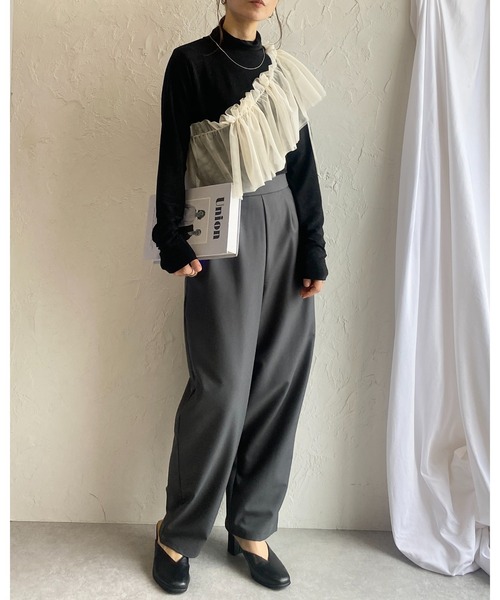 She's Closet（シーズクローゼット）の「ボリュームチュール付けフリル/つけ襟/ビスチェ【マルチウェイ】（付け襟・レディース・アイボリー/ブラック・FREE）」の3枚目の写真