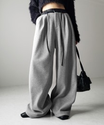 me+em select | ※※【 裏起毛 】レザードッキングスリータックワイドスウェットパンツ ／  leather docking 3 tuck wide sweat pants(スウェットパンツ)