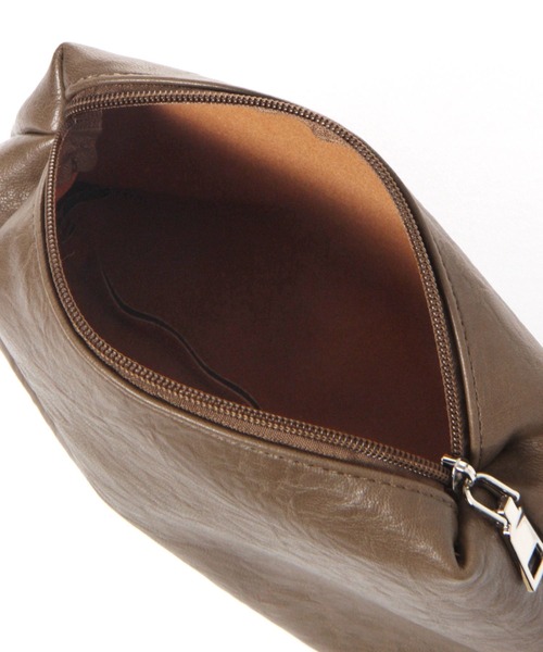 3.3 Field Trip （3.3フィールドトリップ）の「【UNISEX】3.3 Field Trip／BIG HOBO SHOULDE  2108818（トートバッグ・レディース・ブラック/ブラウン・FREE）」の21枚目の写真