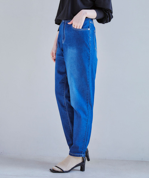 CROSS FUNCTION（クロスファンクション）の「《ストレッチ・サスティナブル》エコベロデニムテーパードパンツ【CF/クロスファンクション】（デニムパンツ・レディース・ブルー/ネイビー・S/M/L/LL）」の21枚目の写真