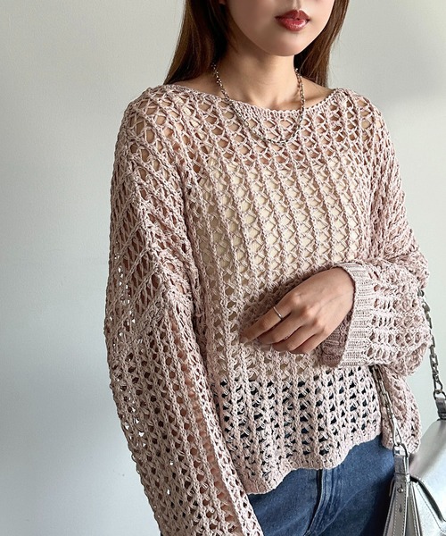 apres jour mignon(アプレジュールミニョン)の「ラメメッシュニット【ZOZOTOWN限定アイテム】(ニット/セーター・レディース・ピンク/ブラック/オフホワイト/ブルー・X-LARGE/フリー)」の4枚目の写真