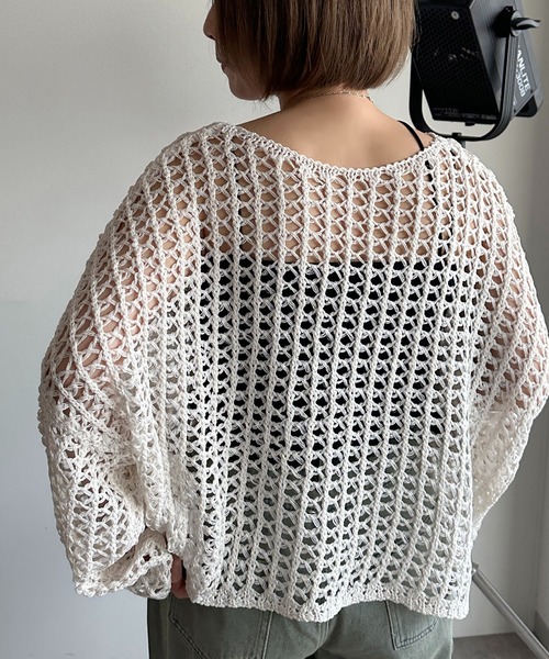 apres jour mignon(アプレジュールミニョン)の「ラメメッシュニット【ZOZOTOWN限定アイテム】(ニット/セーター・レディース・ピンク/ブラック/オフホワイト/ブルー・X-LARGE/フリー)」の7枚目の写真