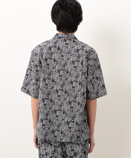 Purple&Yellow（パープルアンドイエロー）の「コットンアフリカン柄プリントシャツ（シャツ/ブラウス・メンズ・ブラック・MEDIUM/SMALL/LARGE）」の3枚目の写真