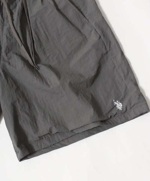 U.S. POLO ASSN.(ユーエスポロアッスン)の「U.S. POLO ASSN./ユーエスポロアッスン 水陸両用 オーバーサイズ ナイロン ロゴ ワンポイント刺繍 無地 ショートパンツ/ハーフパンツ/ショーツ/イージーパンツ/レディース メンズ(その他パンツ・メンズ・ベージュ/ブラック/カーキ/グレー/ネイビー・M/L/LL)」の15枚目の写真