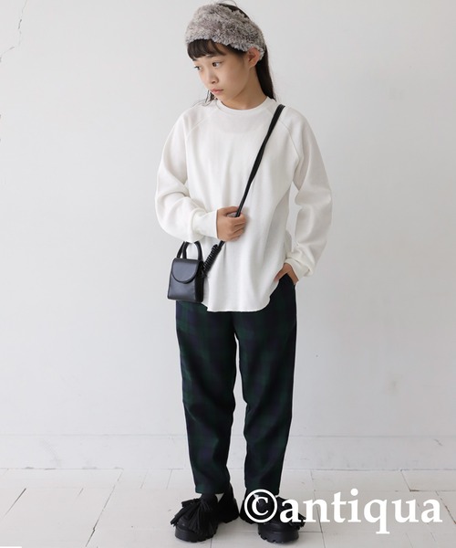 antiqua(アンティカ)の「サーマルトップス(Tシャツ/カットソー・キッズ・ブラック/オフホワイト/グレー/ネイビー/レッド・130/140/150/160)」の12枚目の写真