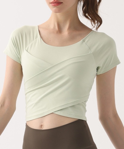 HYSSHOP（エイチワイエスショップ）の「【大きいサイズ有/カップ付き/吸汗速乾/伸縮性有/クロップド丈】半袖 くしゅっとクロス風フィットネス ブラトップス レディース[トレーニングウェア/ジムウェア/ピラティスウェア]（その他トップス・レディース・ブラウン/グリーン系その他/ブラック/ペールイエロー/スモークピンク/ホワイト/パープル系その他・S/M/L/XL）」の11枚目の写真