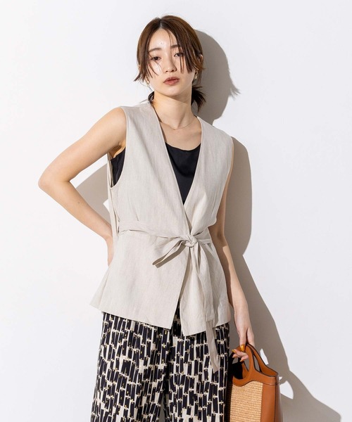 Gready Brilliant（グレディブリリアン）の「リネンベスト（ベスト