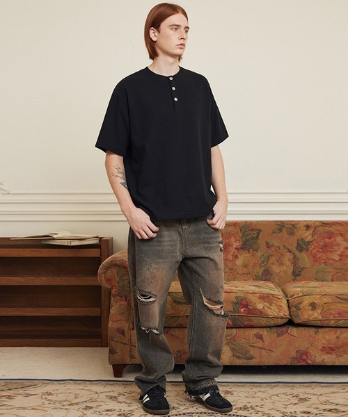 Ressaca(レサーカ)の「ハーフジップ/スナップボタン オーバーサイズワッフル半袖Tシャツ(Tシャツ/カットソー・メンズ・グレー系/ブラック系/ホワイト系/ブラック/ホワイト/グレー・M/XL/L)」の22枚目の写真