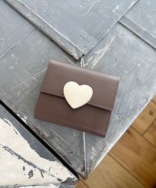 Me%(ミィパーセント)の「ハートパーツサイフ 126836(財布・レディース・ブラック/ホワイト/シルバー/レッド/ブラウン・FREE)」の3枚目の写真