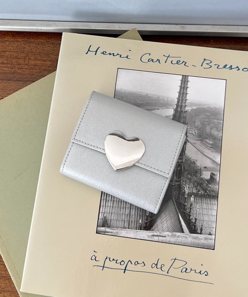 Me%(ミィパーセント)の「ハートパーツサイフ 126836(財布・レディース・ブラック/ホワイト/シルバー/レッド/ブラウン・FREE)」の5枚目の写真