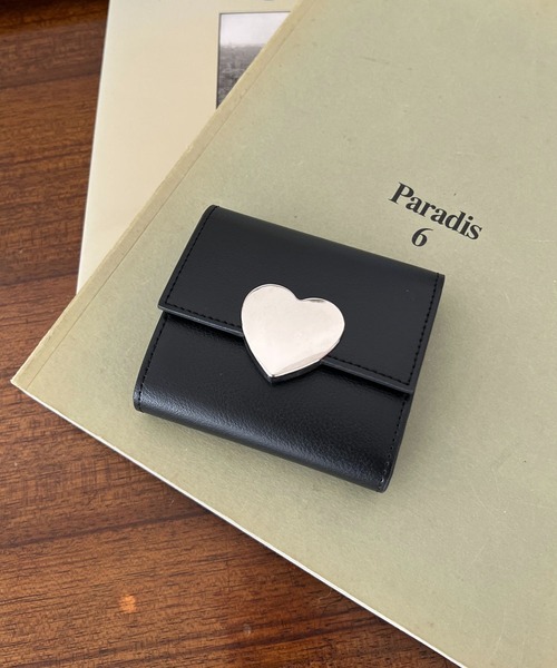 Me%(ミィパーセント)の「ハートパーツサイフ 126836(財布・レディース・ブラック/ホワイト/シルバー/レッド/ブラウン・FREE)」の2枚目の写真