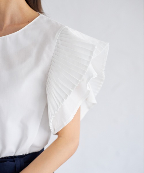 tocco closet(トッコ クローゼット)の「【ZOZO限定】プリーツスリーブブラウス(シャツ/ブラウス・レディース・グレー/オフホワイト/ブルー/イエロー/グリーン/ピンク・M)」の11枚目の写真