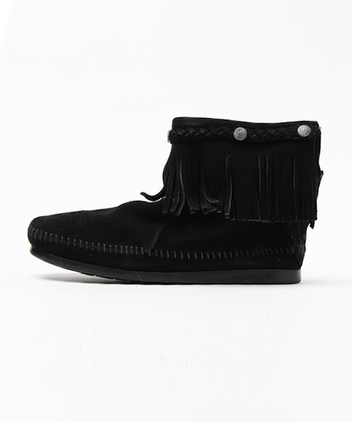 Minnetonka(ミネトンカ)の「MINNETONKA(ミネトンカ) / フリンジ バックジップブーツ HI TOP BACK ZIP BOOT(ブーツ・レディース・グレー/ブラウン/タン/ブラック/ダークブラウン・5/9/8/7/6/6.5/8.5/7.5/5.5)」の6枚目の写真