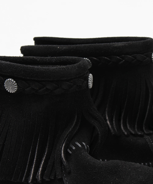 Minnetonka(ミネトンカ)の「MINNETONKA(ミネトンカ) / フリンジ バックジップブーツ HI TOP BACK ZIP BOOT(ブーツ・レディース・グレー/ブラウン/タン/ブラック/ダークブラウン・5/9/8/7/6/6.5/8.5/7.5/5.5)」の10枚目の写真