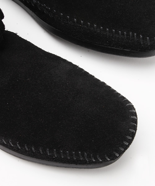 Minnetonka(ミネトンカ)の「MINNETONKA(ミネトンカ) / フリンジ バックジップブーツ HI TOP BACK ZIP BOOT(ブーツ・レディース・グレー/ブラウン/タン/ブラック/ダークブラウン・5/9/8/7/6/6.5/8.5/7.5/5.5)」の13枚目の写真