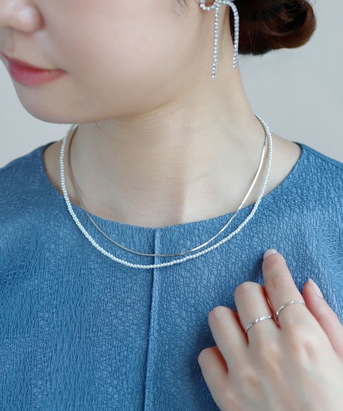 ANEMONE(アネモネ)の「小粒パール×チェーン2連ネックレス(ネックレス・レディース・シルバー/ゴールド・FREE)」の2枚目の写真