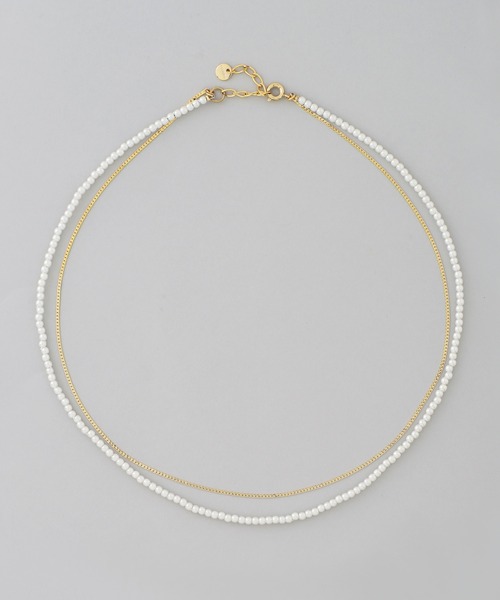 ANEMONE(アネモネ)の「小粒パール×チェーン2連ネックレス(ネックレス・レディース・シルバー/ゴールド・FREE)」の4枚目の写真