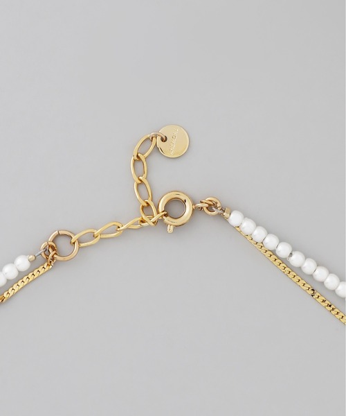 ANEMONE(アネモネ)の「小粒パール×チェーン2連ネックレス(ネックレス・レディース・シルバー/ゴールド・FREE)」の6枚目の写真