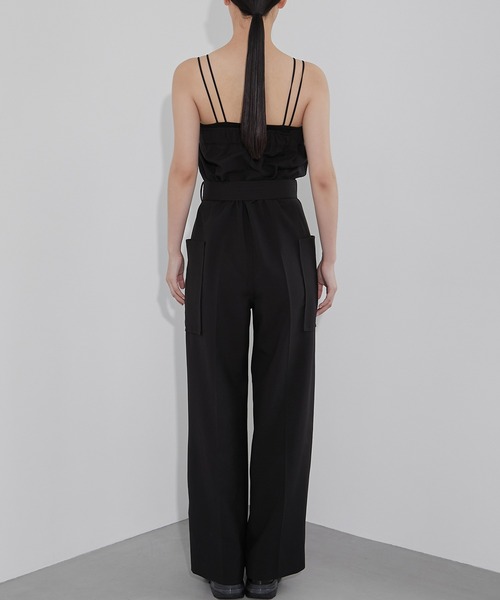 LE CIEL BLEU(ルシェルブルー)の「ベルテッドサファリジャンプスーツ / Belted Safari Jumpsuit(サロペット/オーバーオール・レディース・ベージュ/ブラック・36/38)」の7枚目の写真