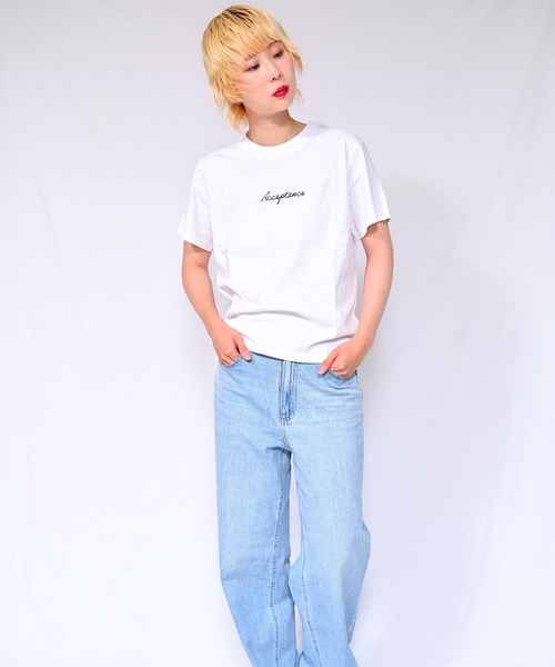 Alite cloth(アリーテクロス)の「ロゴTシャツ Acceptance(Tシャツ/カットソー・レディース・ブラック/ホワイト/ベージュ/グレー/オレンジ/ピンク/ブルー/グリーン・FREE)」の16枚目の写真