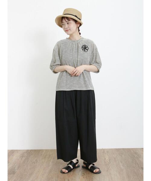 Samansa Mos2（サマンサ モスモス）の「胸元花柄テープ刺繍カットソー（Tシャツ/カットソー・レディース・ブラック/チャコールグレー/オフホワイト・F）」の20枚目の写真