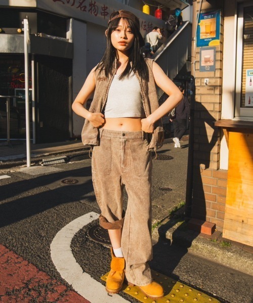 WudgeBoy（ワッジボーイ）の「chemical wash pants（その他パンツ・レディース・カーキ/ブラウン/ブラック・SMALL/MEDIUM/LARGE）」の3枚目の写真