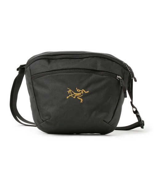 BEAMS(ビームス)の「ARC’TERYX / Mantis 2 Waist Pack(ボディバッグ/ウエストポーチ・メンズ・ブラック・ONE SIZE)」の4枚目の写真