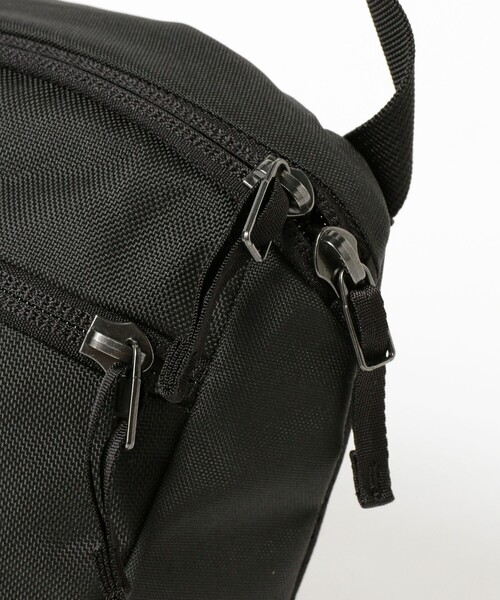 BEAMS(ビームス)の「ARC’TERYX / Mantis 2 Waist Pack(ボディバッグ/ウエストポーチ・メンズ・ブラック・ONE SIZE)」の7枚目の写真