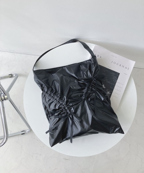 AS KNOW AS plus（アズノゥアズプラス）の「ドロストリボンショルダーバッグ 【ZOZOTOWN限定アイテム】（ショルダーバッグ・レディース・ブラック系/ブラック/ベビーピンク/ブルー/シルバー・FREE）」の13枚目の写真