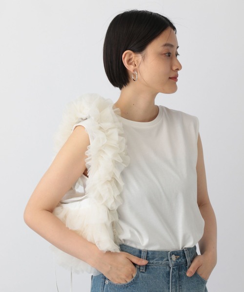 A part by（アパートバイ）の「【WEB限定】2WAYフリルバッグ（ショルダーバッグ・レディース・ブラック/アイボリー/グレー・FREE）」の2枚目の写真