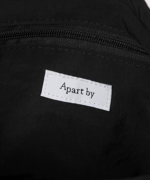 A part by（アパートバイ）の「【WEB限定】2WAYフリルバッグ（ショルダーバッグ・レディース・ブラック/アイボリー/グレー・FREE）」の16枚目の写真