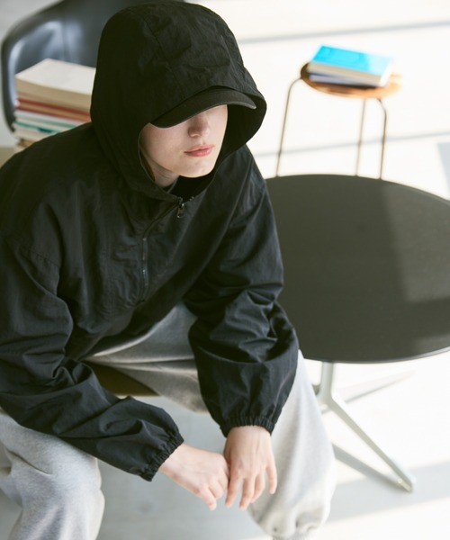 flaner（フラネ）の「Loose nylon anorak hoodie / ルーズナイロン