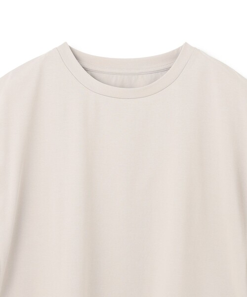 UNFILO（アンフィーロ）の「フレアスリーブ Tシャツ（Tシャツ/カットソー・レディース・ブラック系/ホワイト系/カーキ系/ベージュ系/オレンジ系・MEDIUM/LARGE/SMALL）」の21枚目の写真