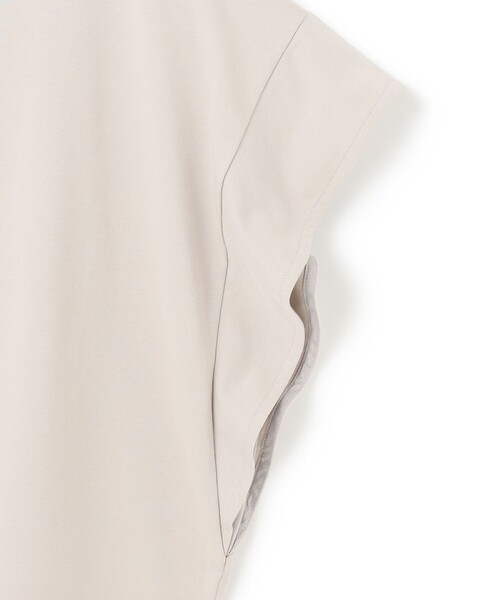 UNFILO（アンフィーロ）の「フレアスリーブ Tシャツ（Tシャツ/カットソー・レディース・ブラック系/ホワイト系/カーキ系/ベージュ系/オレンジ系・MEDIUM/LARGE/SMALL）」の22枚目の写真