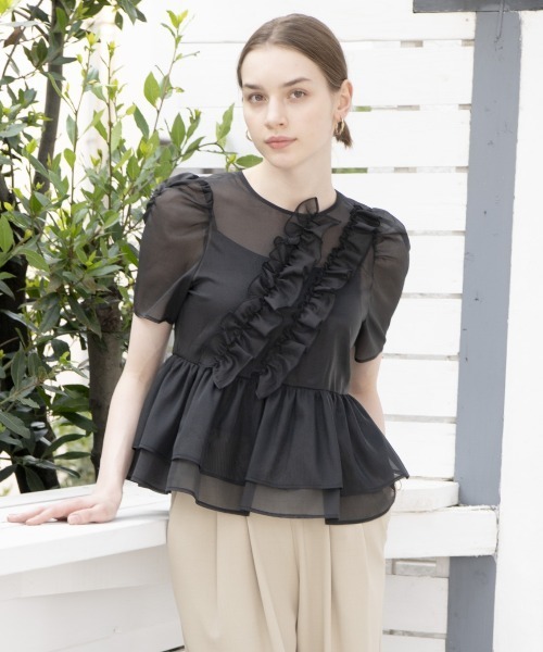 AND COUTURE（アンドクチュール）の「キャミ付きペプラムシアーブラウス（シャツ/ブラウス・レディース・ライトグレー/アイボリー/ブラック・FREE）」の3枚目の写真