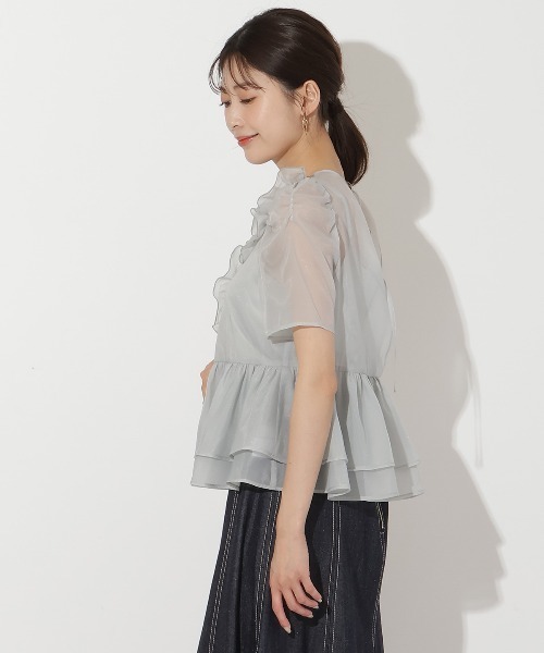 AND COUTURE（アンドクチュール）の「キャミ付きペプラムシアーブラウス（シャツ/ブラウス・レディース・ライトグレー/アイボリー/ブラック・FREE）」の11枚目の写真